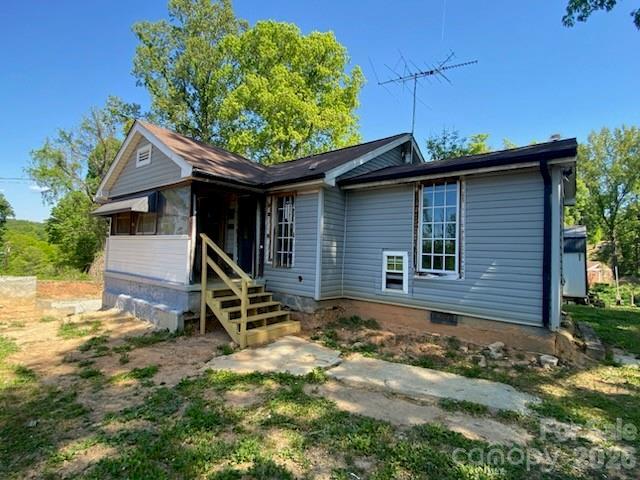 2112 Harpertown Cir., Lenoir, NC 28645