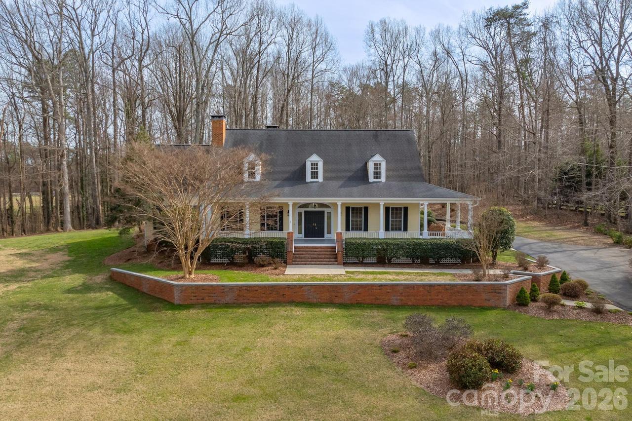 7902 Southerland Dr., Browns Summit, NC 27214