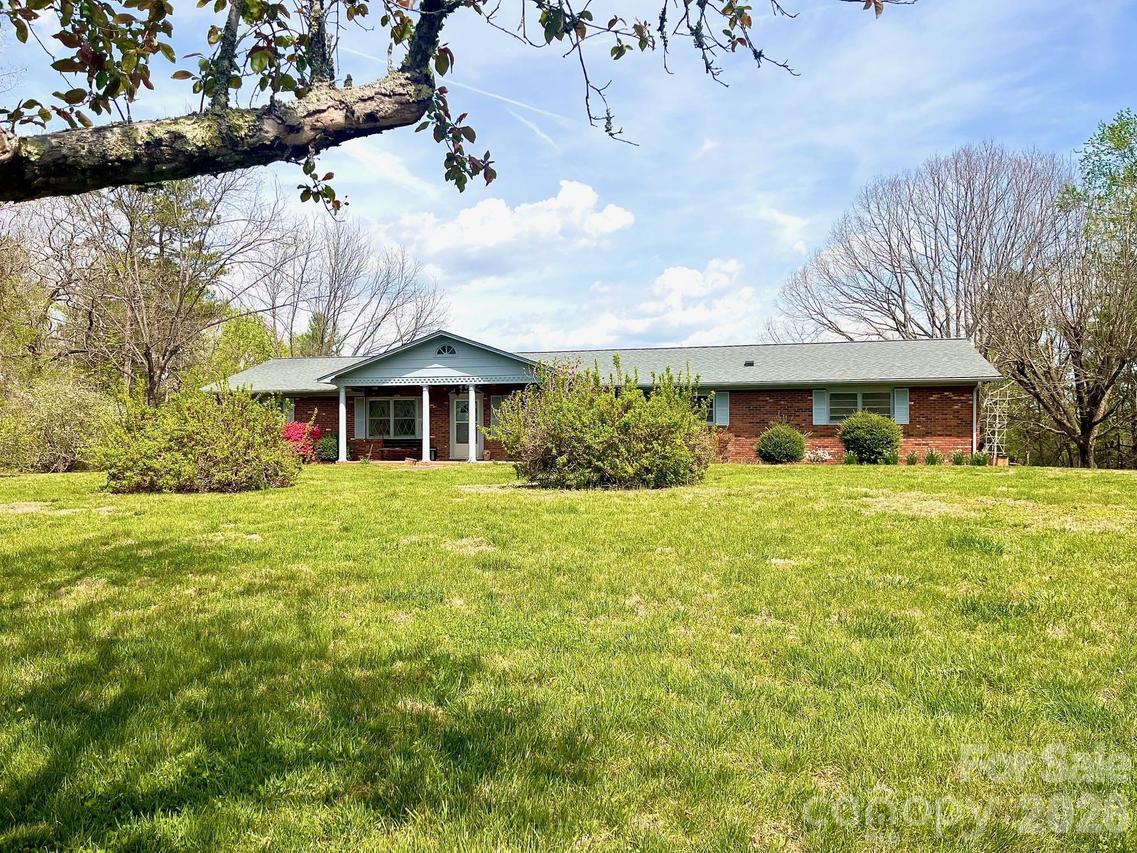 1788 Lee Pearson None, Granite Falls, NC 28630