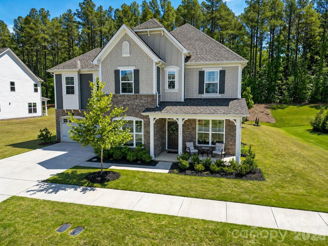777 Yucatan Dr., Waxhaw, NC 28173