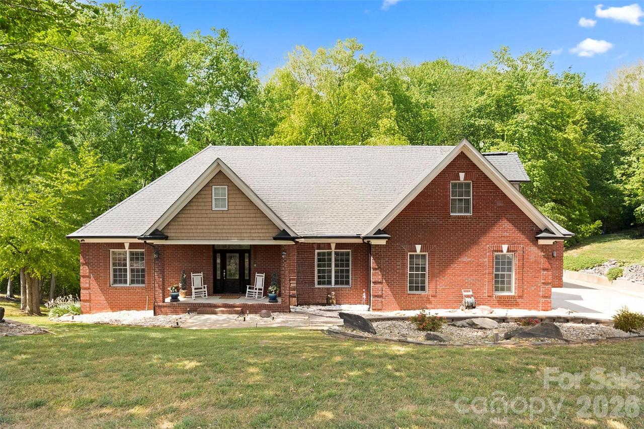 5424 Old Town Ln., Gastonia, NC 28056