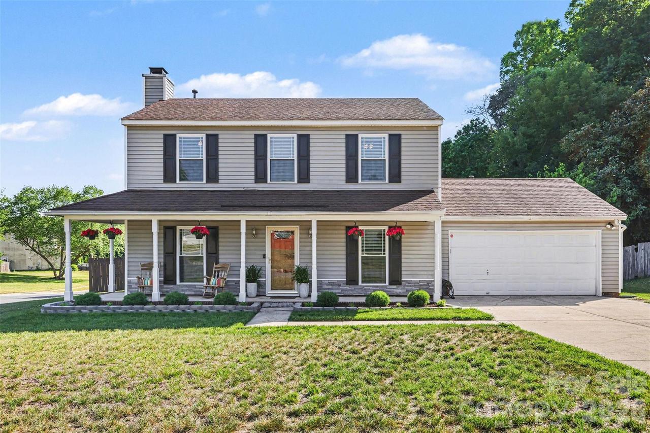 8536 Ochre Dr., Charlotte, NC 28215