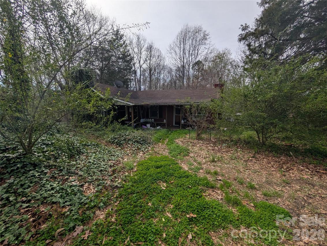 1908 Rock Hollar Rd., Stanley, NC 28164