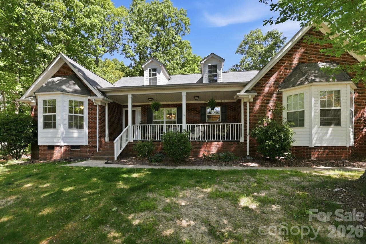 210 Locust Ct., Indian Trail, NC 28079