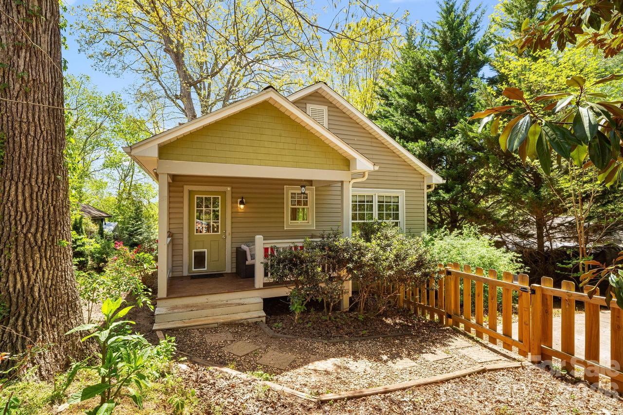218 Appalachian Way, Asheville, NC 28806
