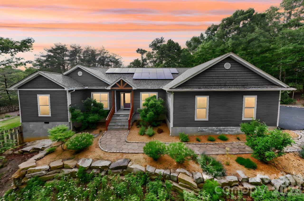 549 Riverknoll Ln., Tryon, NC 28782