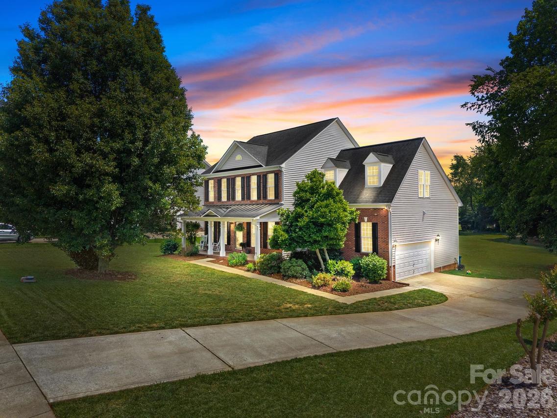 125 Sundown Cove Dr., Mooresville, NC 28117