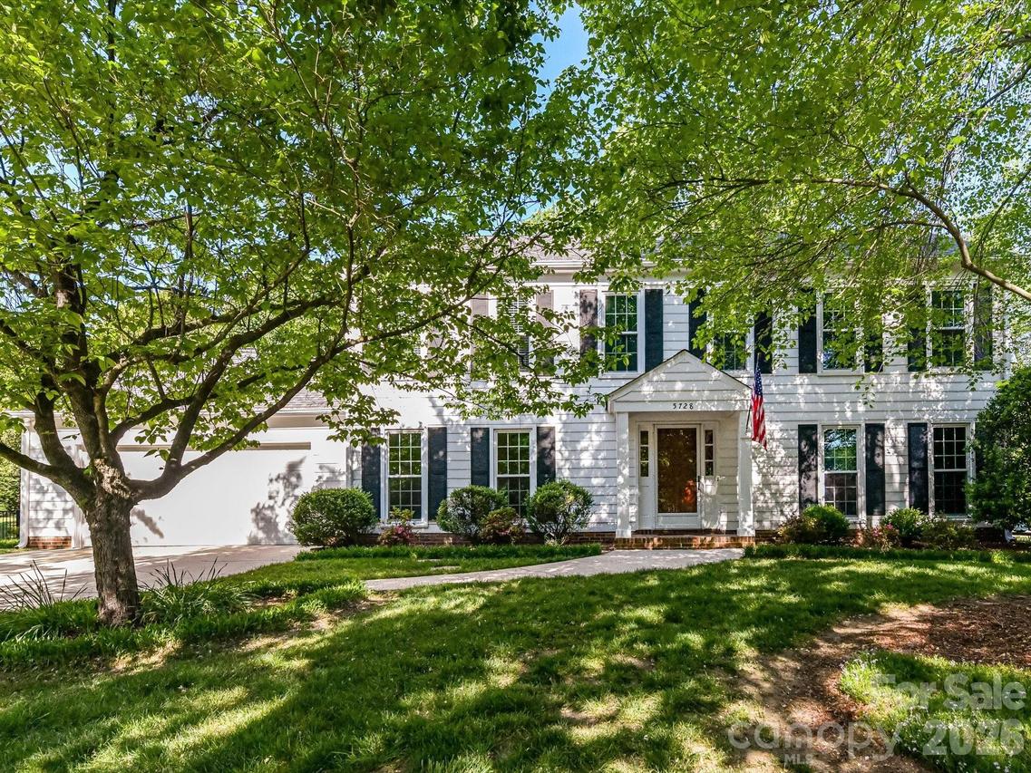 5728 Carmel Station Ave., Charlotte, NC 28226