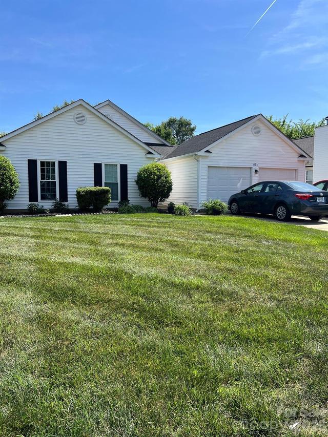 11216 White Stag Dr., Charlotte, NC 28269