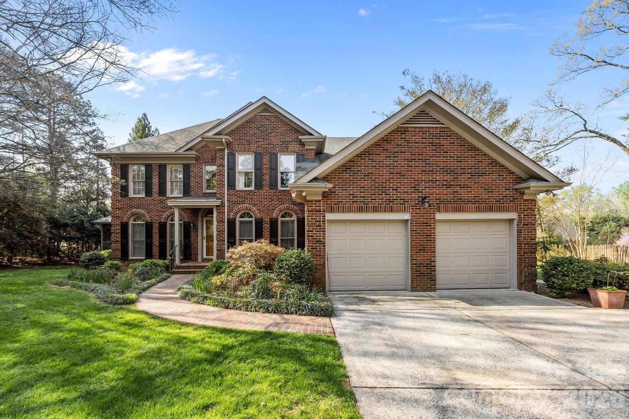 3325 Tilley Morris Rd., Matthews, NC 28105