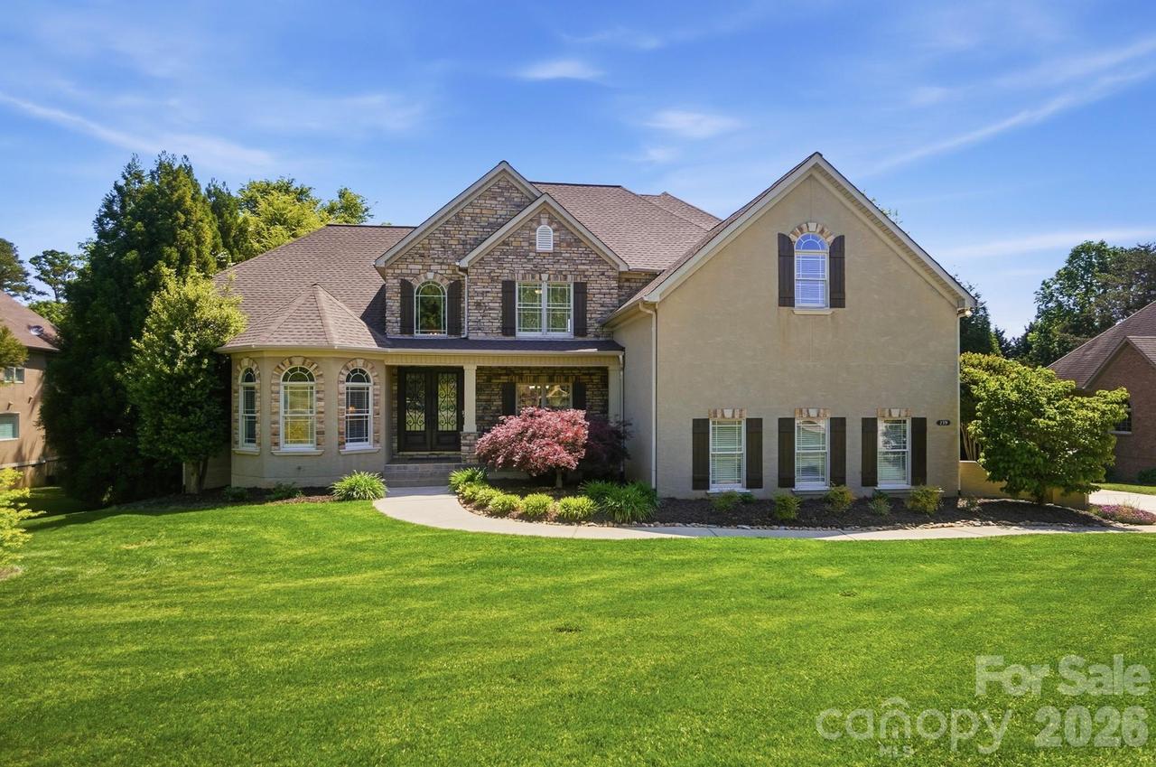 159 Riverchase Ln., Mooresville, NC 28115
