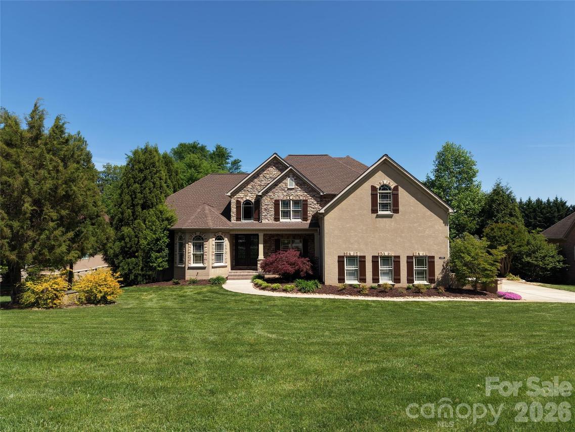 159 Riverchase Ln., Mooresville, NC 28115