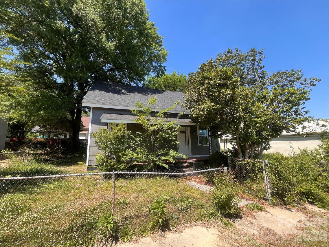 904 Brunett St., Gastonia, NC 28052