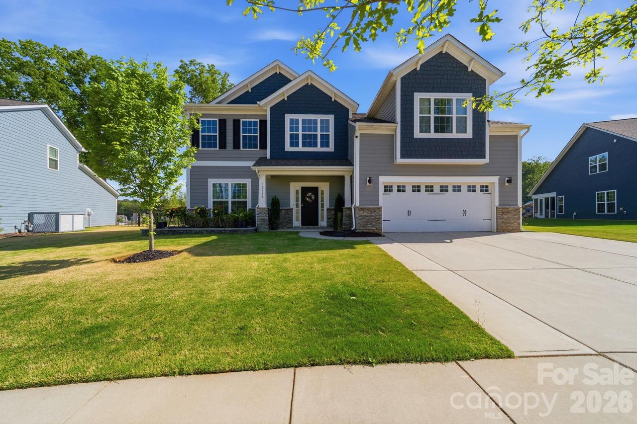 12616 Dunloe Wood Dr., Huntersville, NC 28078