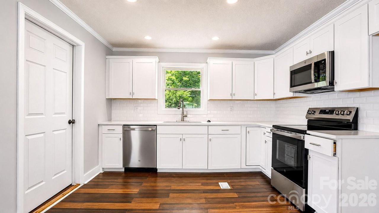 532 Bentley Rd., Shelby, NC 28152
