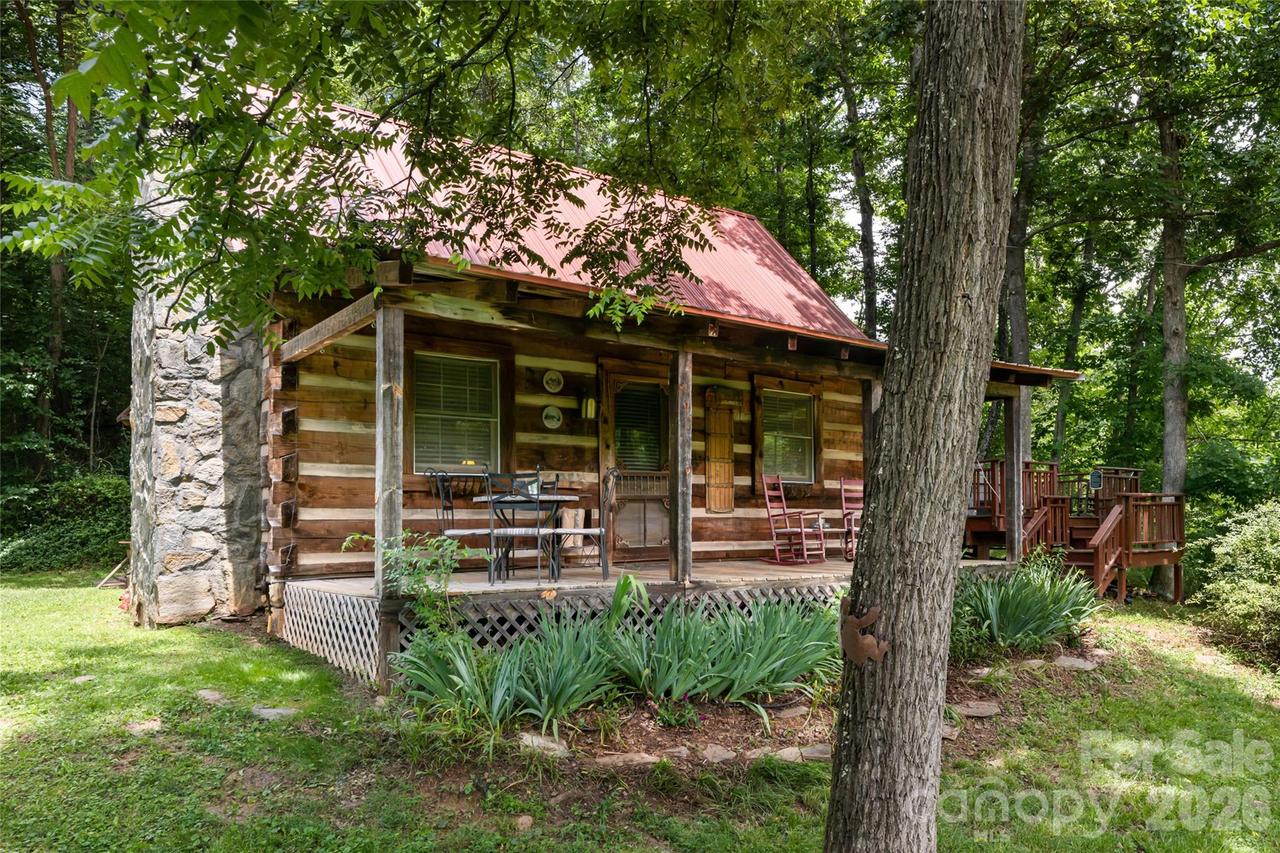 119 Old Salem Branch Dr. #1B, Alexander, NC 28701