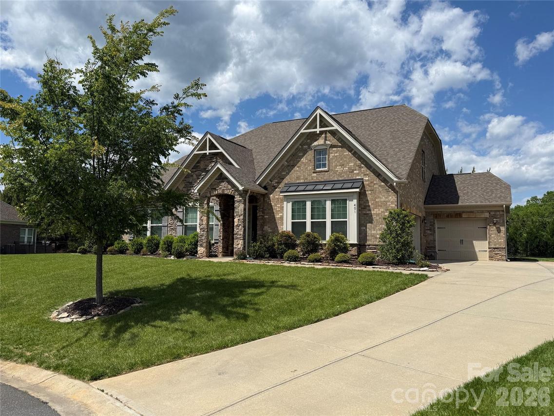 401 Hollyhock Dr., Matthews, NC 28104