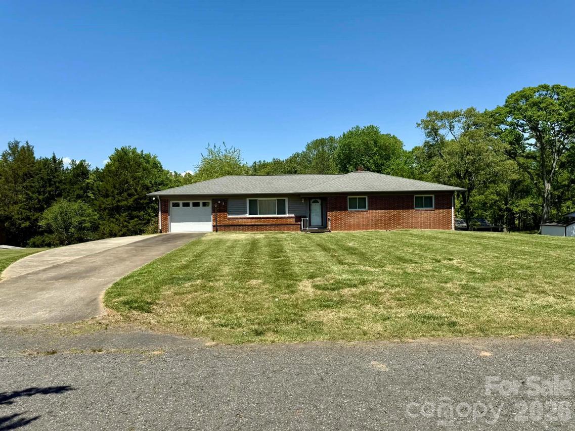 3195 Westview St., Valdese, NC 28690