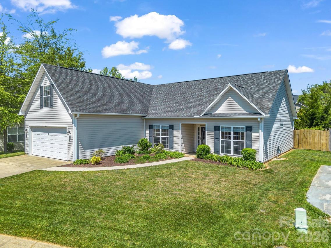 38 Black River Rd., Fletcher, NC 28732