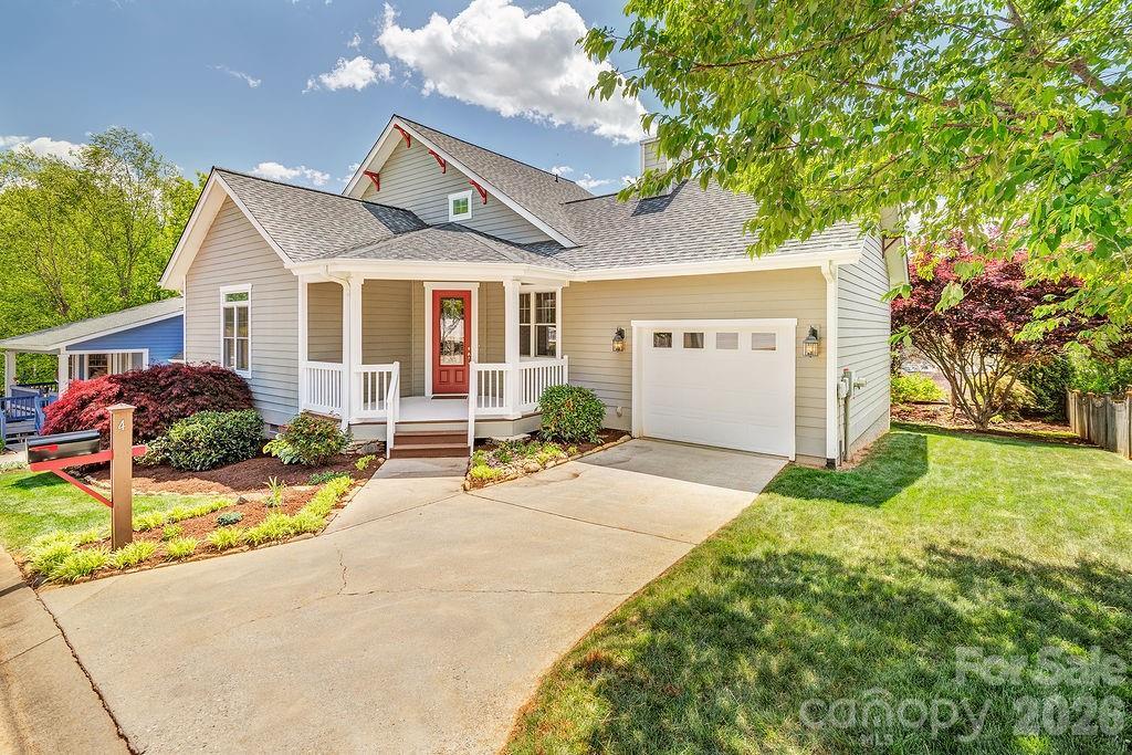 4 Olde Cottage Ln., Asheville, NC 28803