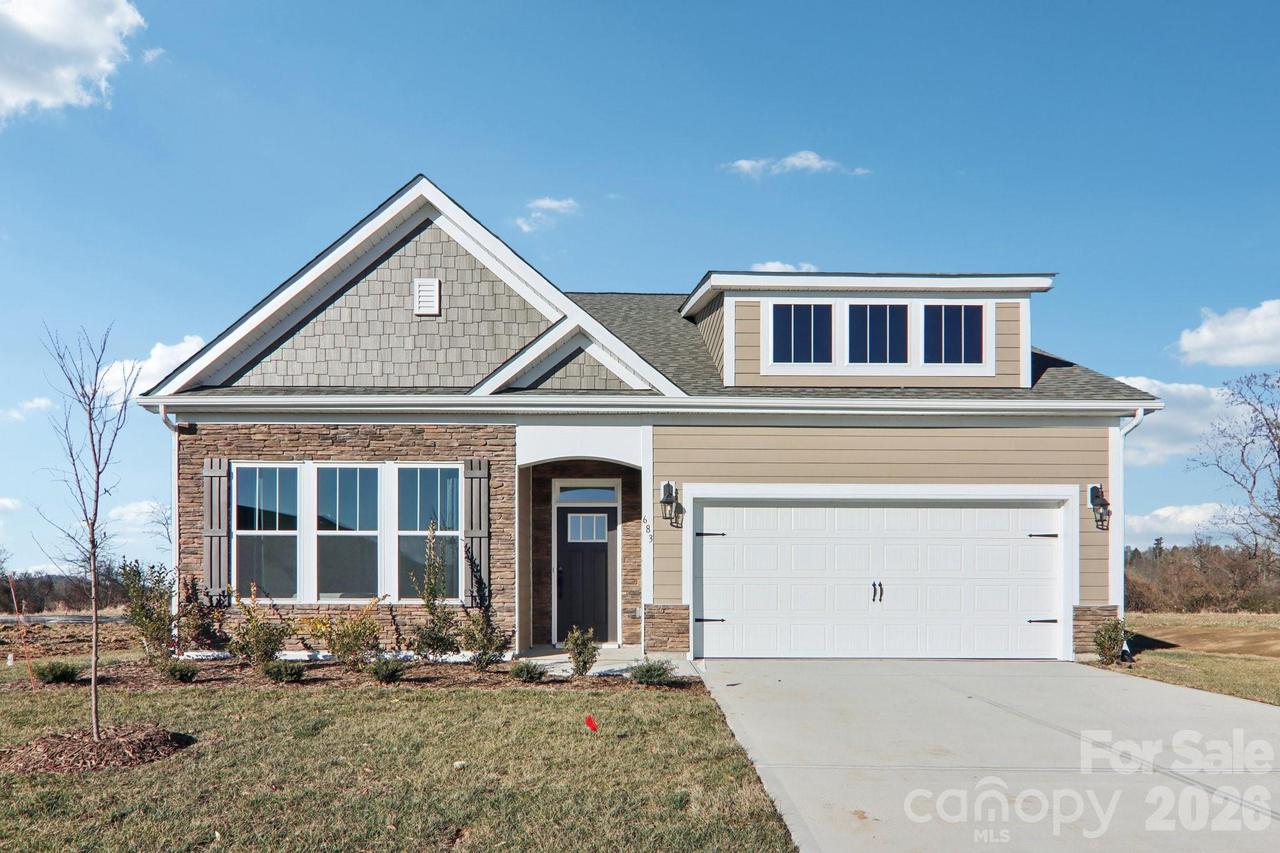 201 Piney Woods Rd., Fletcher, NC 28732