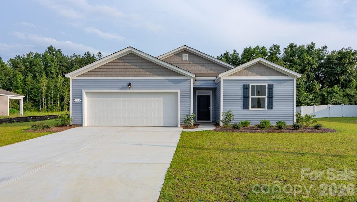 122 Queen Valley Way, Waynesville, NC 28786