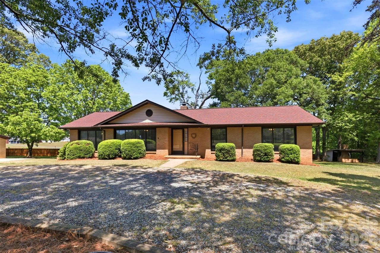 4413 Polk Ford Rd., Stanfield, NC 28163