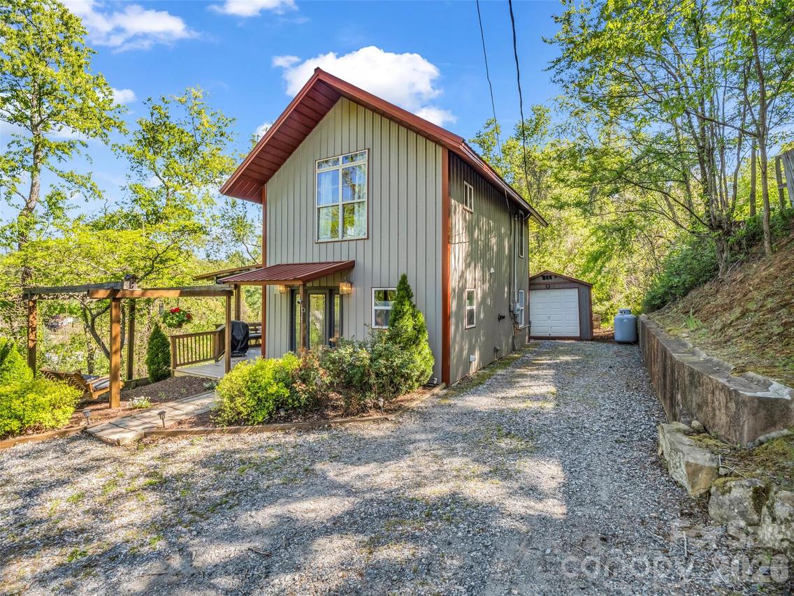 3 Ravine Extension, Woodfin, NC 28804