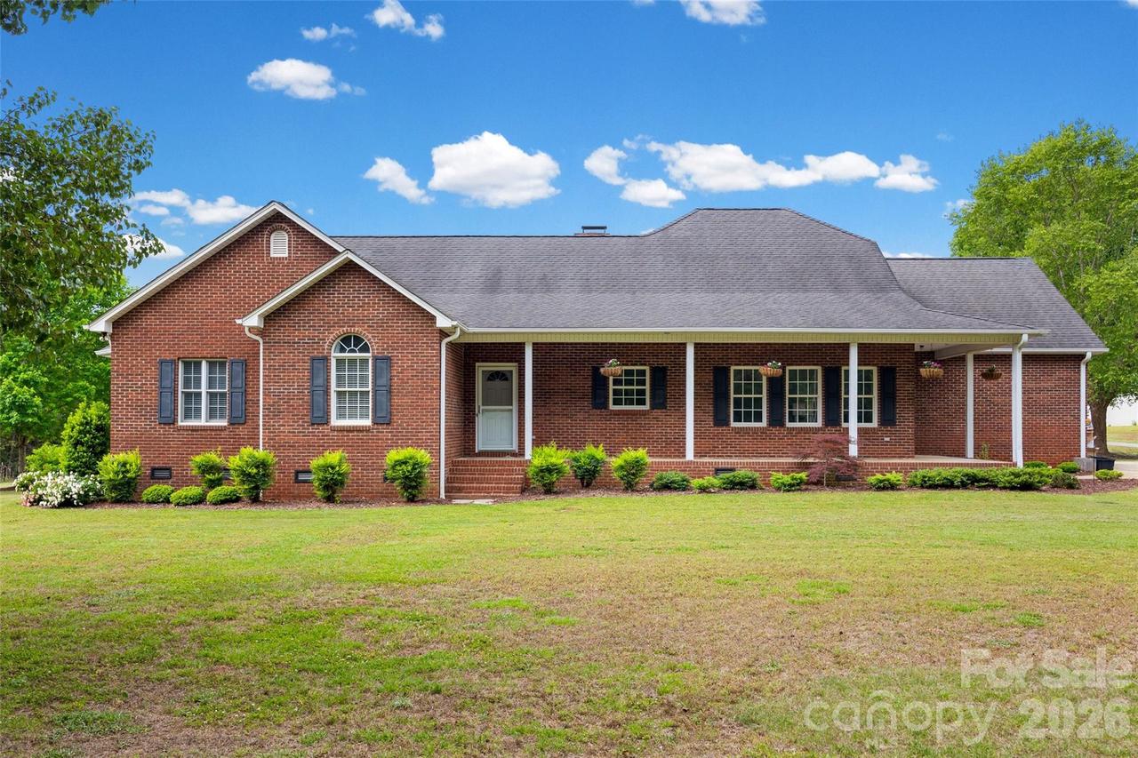 738 Costner School Rd., Bessemer City, NC 28016