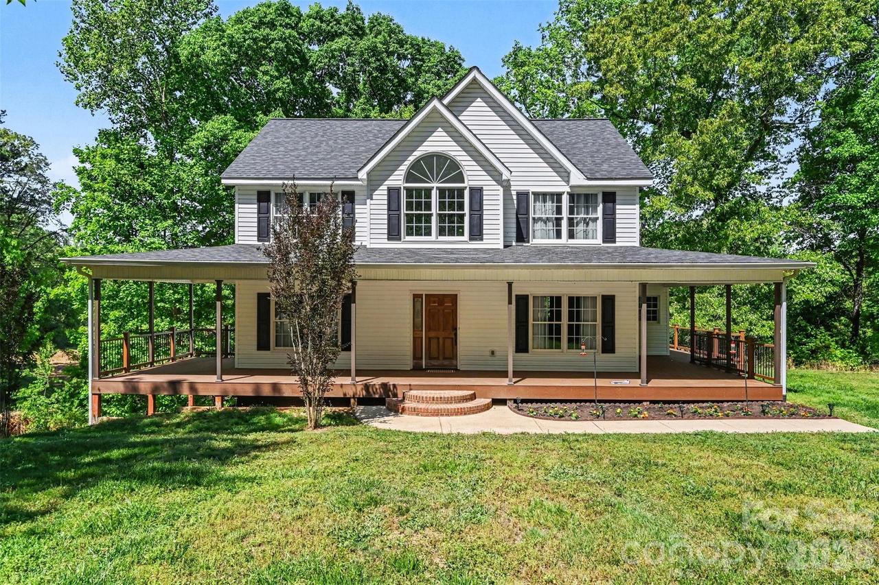 143 Walnut Hollow Ln., Mooresville, NC 28115