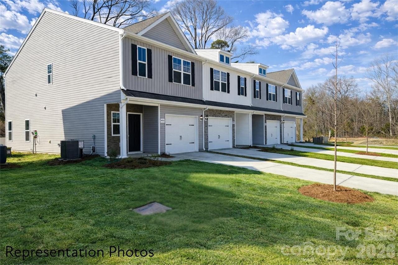 4743 Muskogee Dr., Charlotte, NC 28227