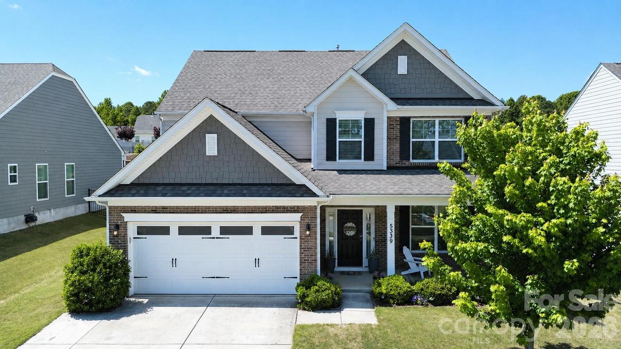 5339 Pembrey Dr., Denver, NC 28037