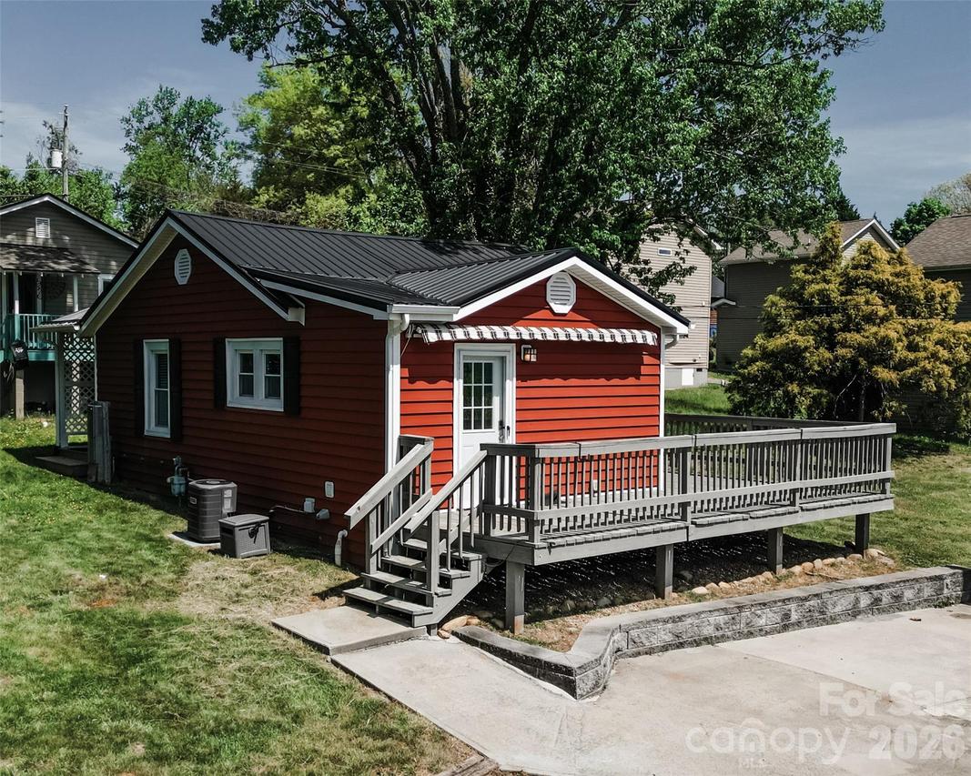 60 Shiloh Rd., Asheville, NC 28803