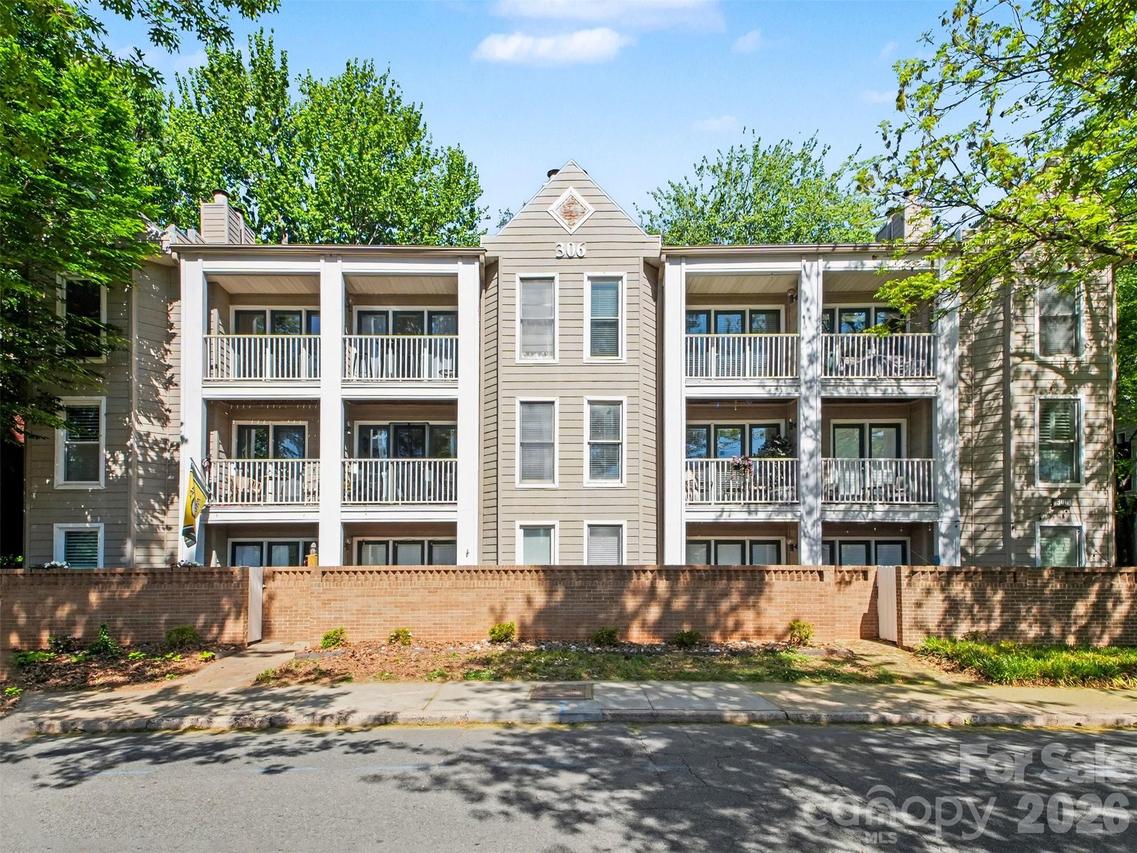 306 S Cedar St. #10, Charlotte, NC 28202