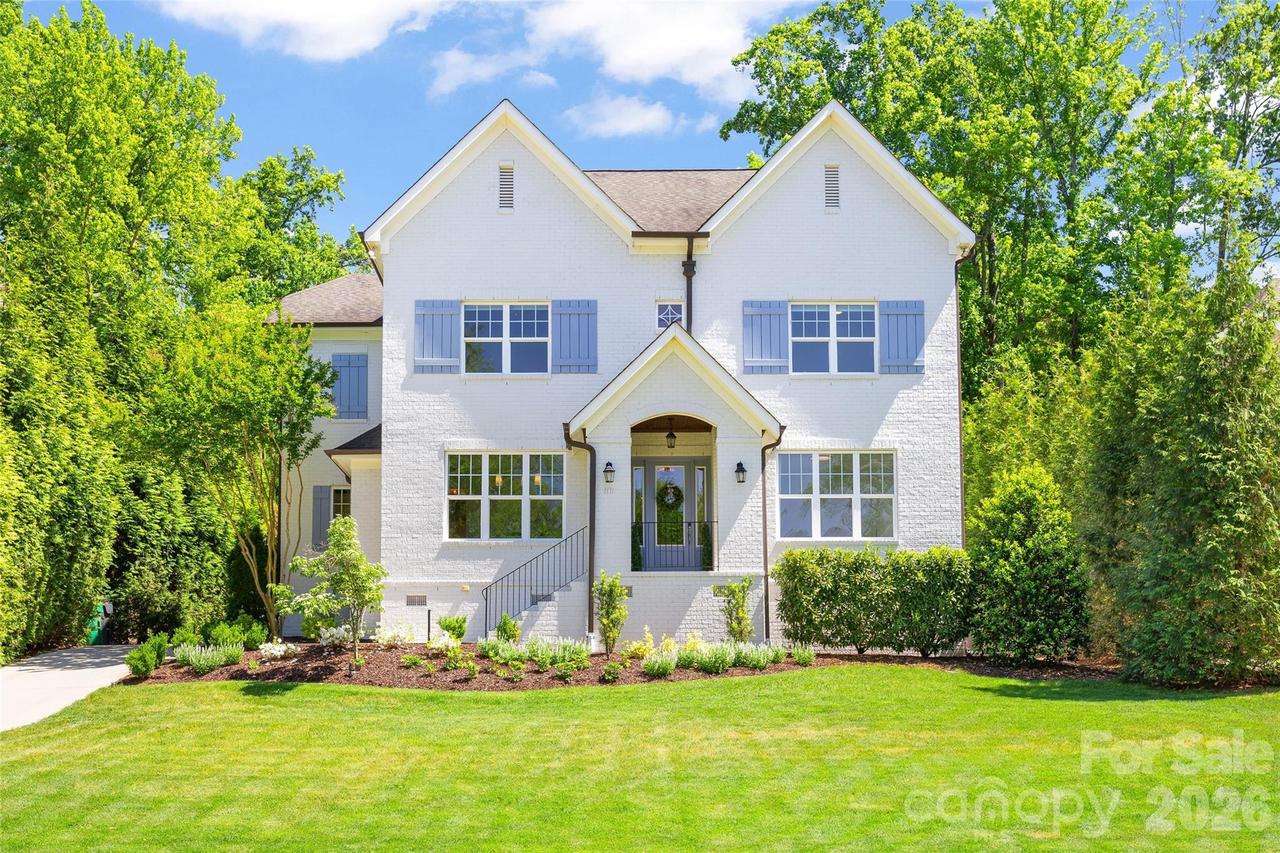 1111 Willhaven Dr., Charlotte, NC 28211
