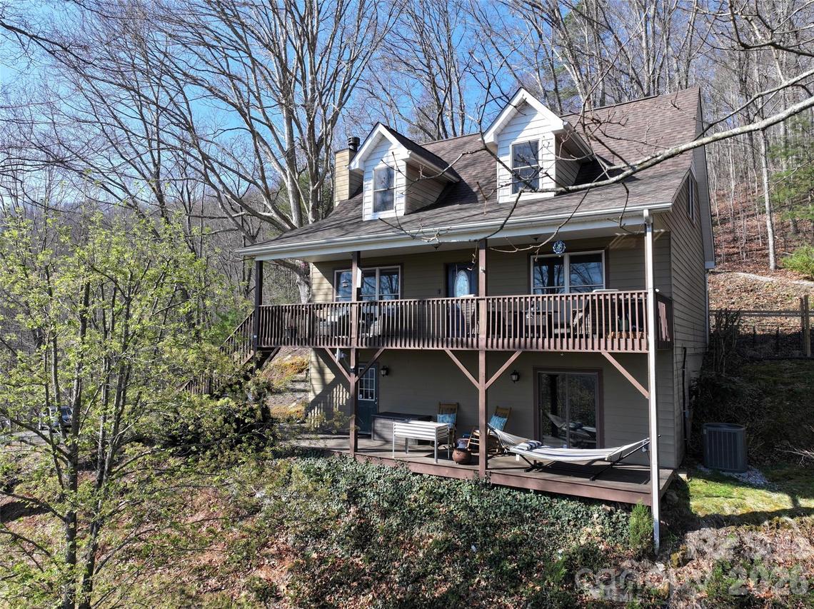 160 Turkey Hollow Ct., Waynesville, NC 28785