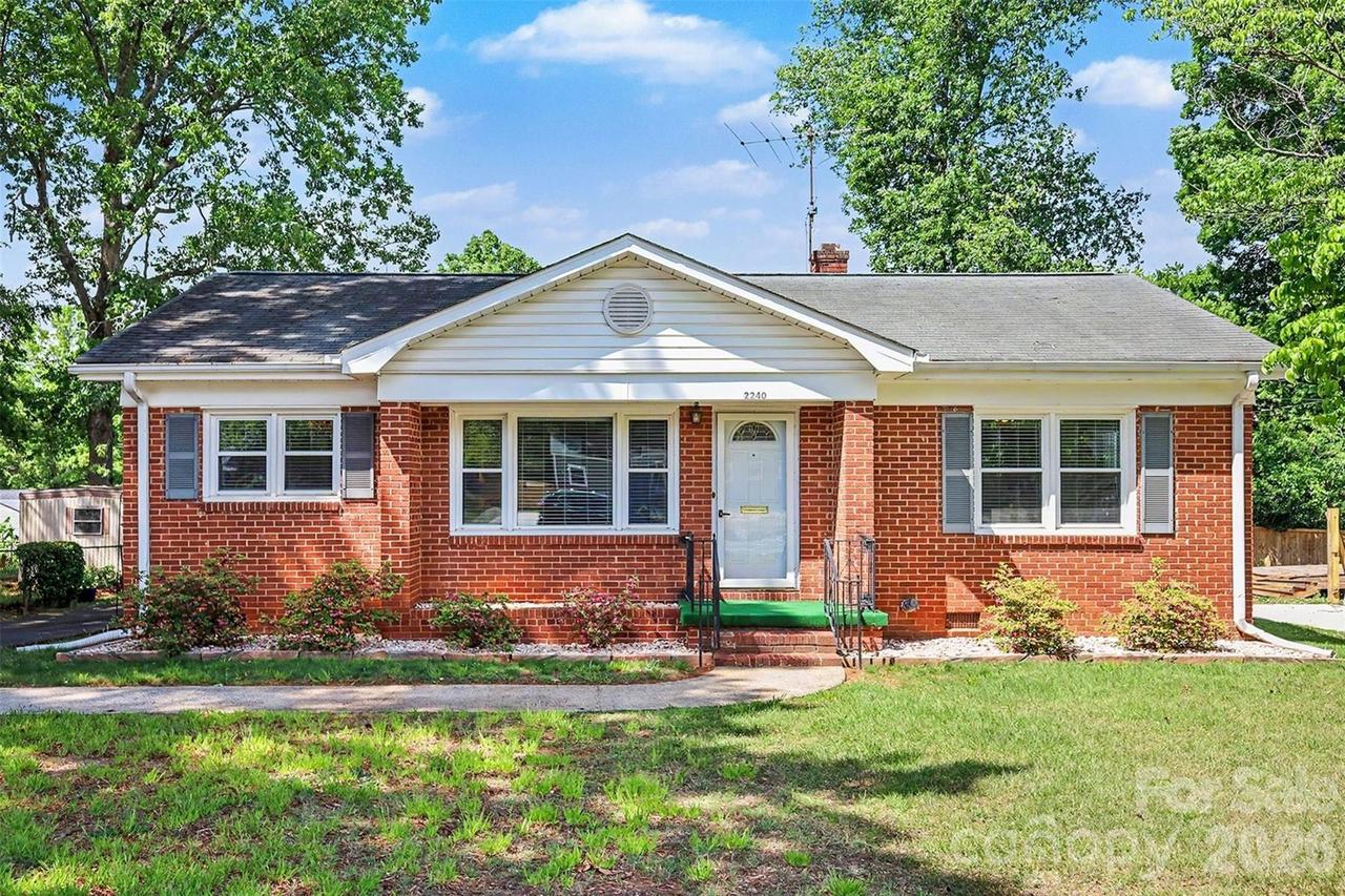 2240 Ashley Rd., Charlotte, NC 28208