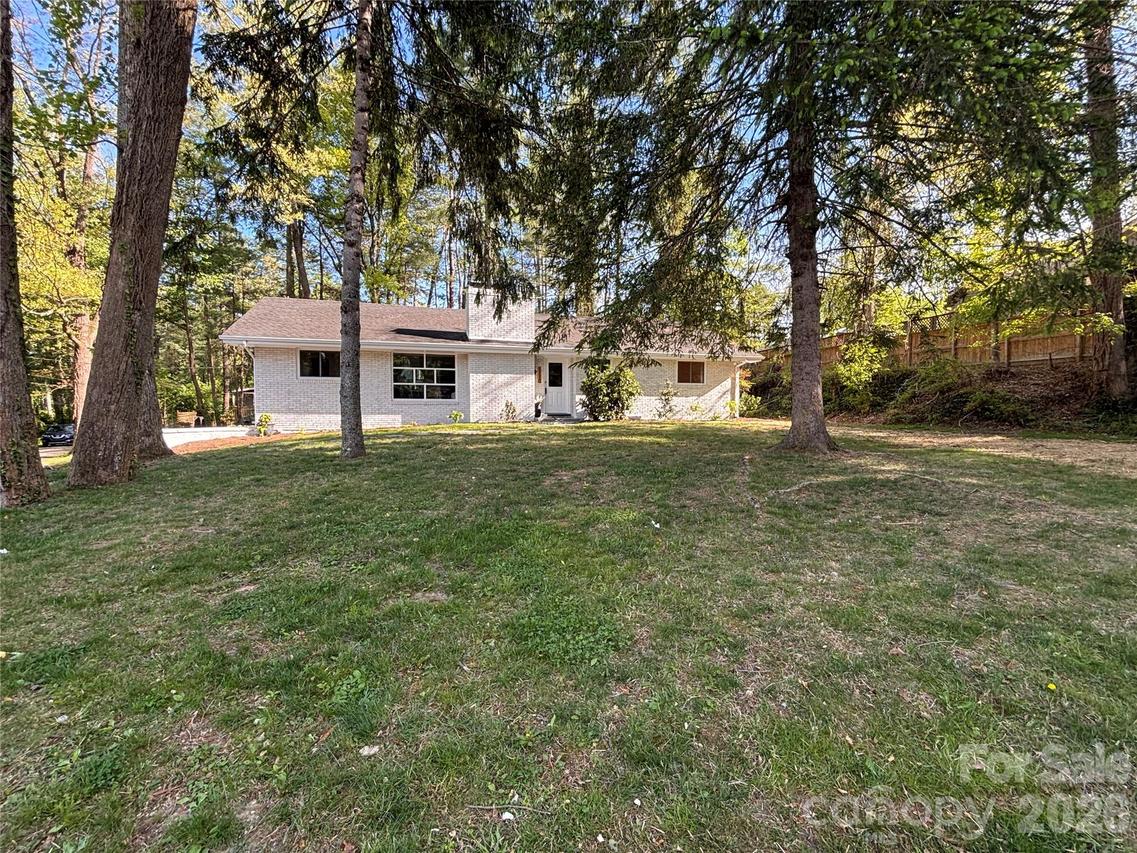 1110 & 36 W 3rd Ave. #multiple, Hendersonville, NC 28739