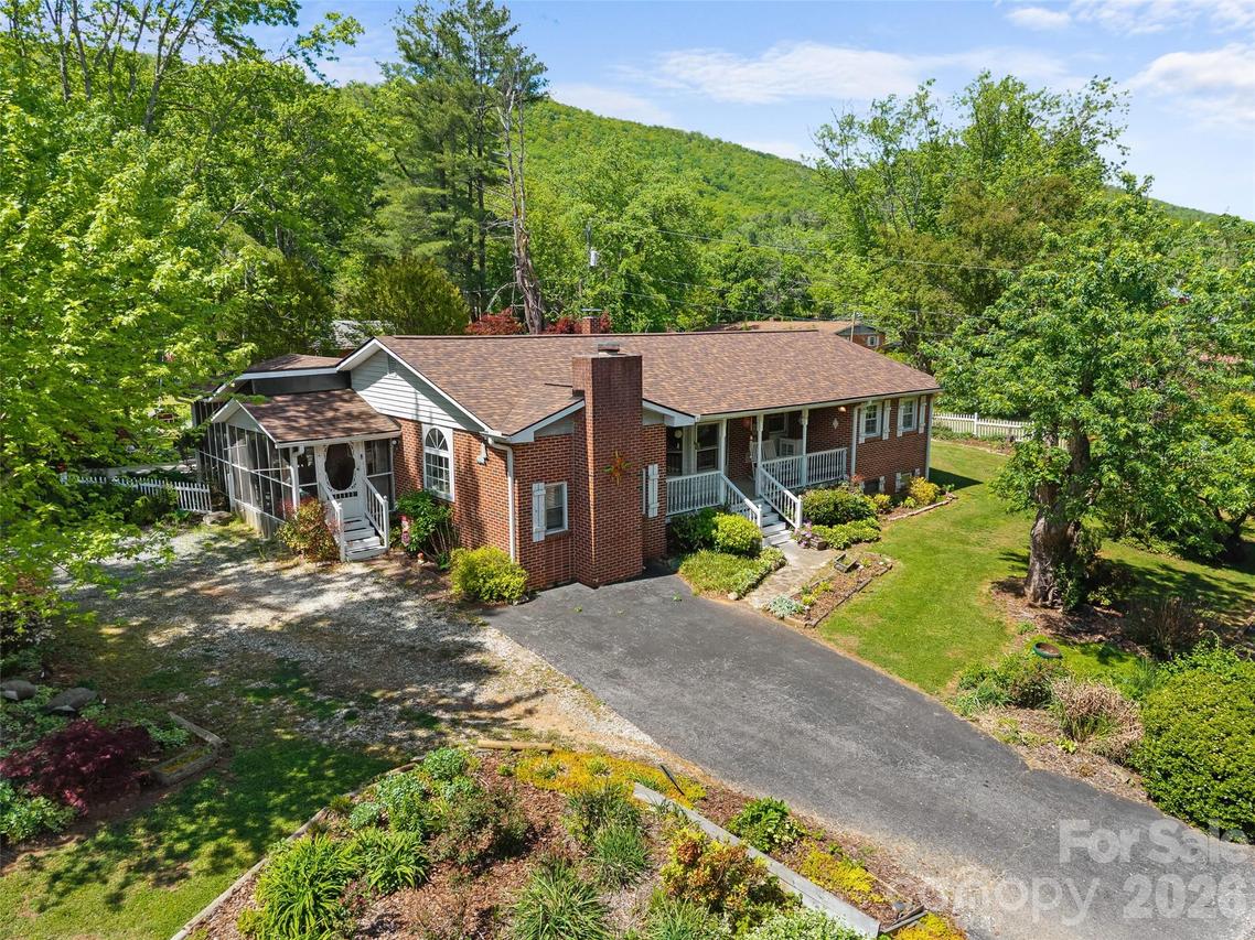4 Forge Dr., Mills River, NC 28759