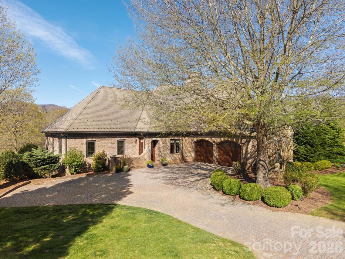 14 Golfside Ct., Arden, NC 28704