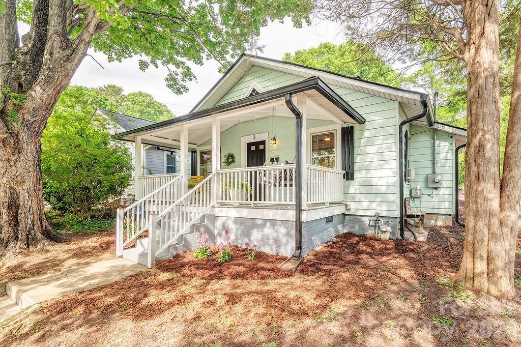 3 Irving St., Asheville, NC 28804
