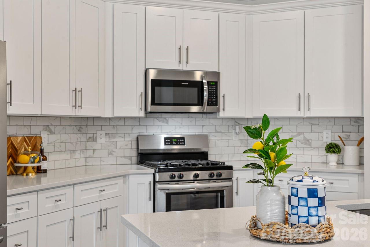 6211 Nandina Dr., Harrisburg, NC 28075