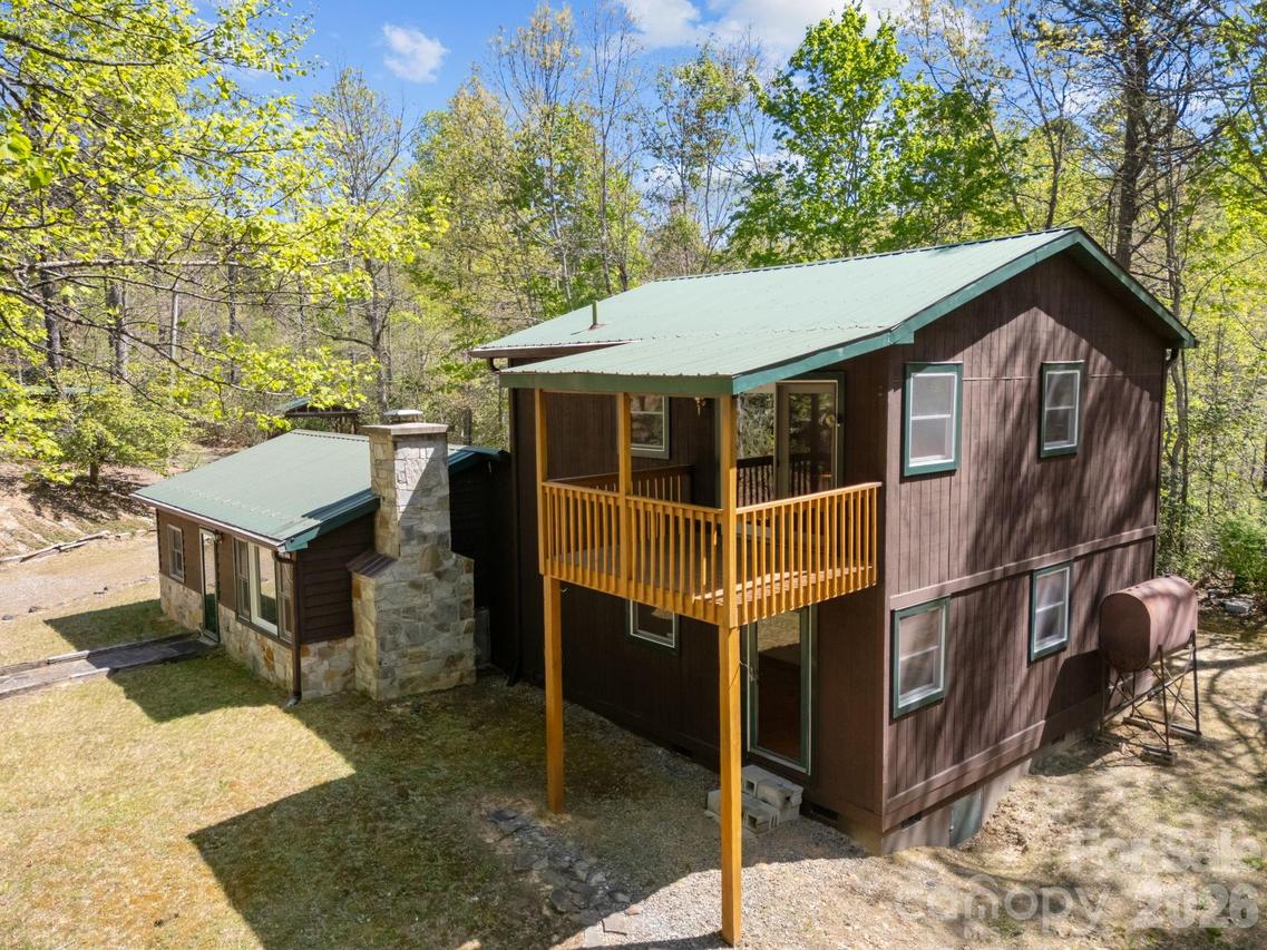 78 Bird Creek Estates Rd., Black Mountain, NC 28711