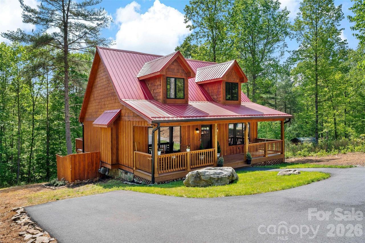 3122 Bear Paw Ave., Valdese, NC 28690