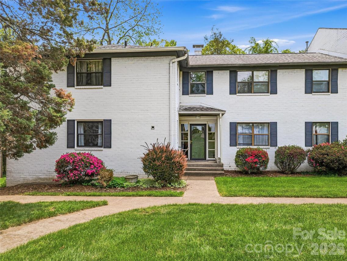 615 Biltmore Ave. #F1, Asheville, NC 28803