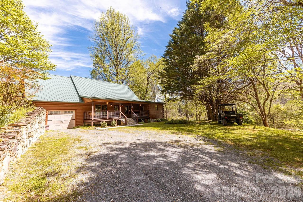 440 Huskey Rd., Bryson City, NC 28713