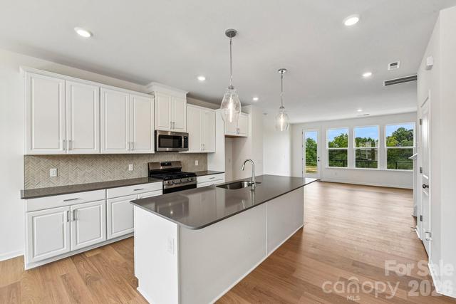 New Homes For Sale This Week That Attend Sun Valley Middle: April 17th to April 23rd
