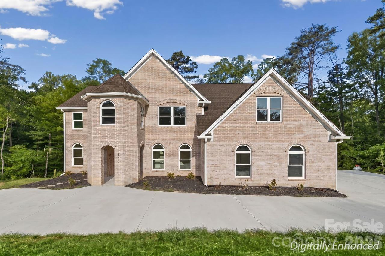 160 Tullyries Ln., Lewisville, NC 27023