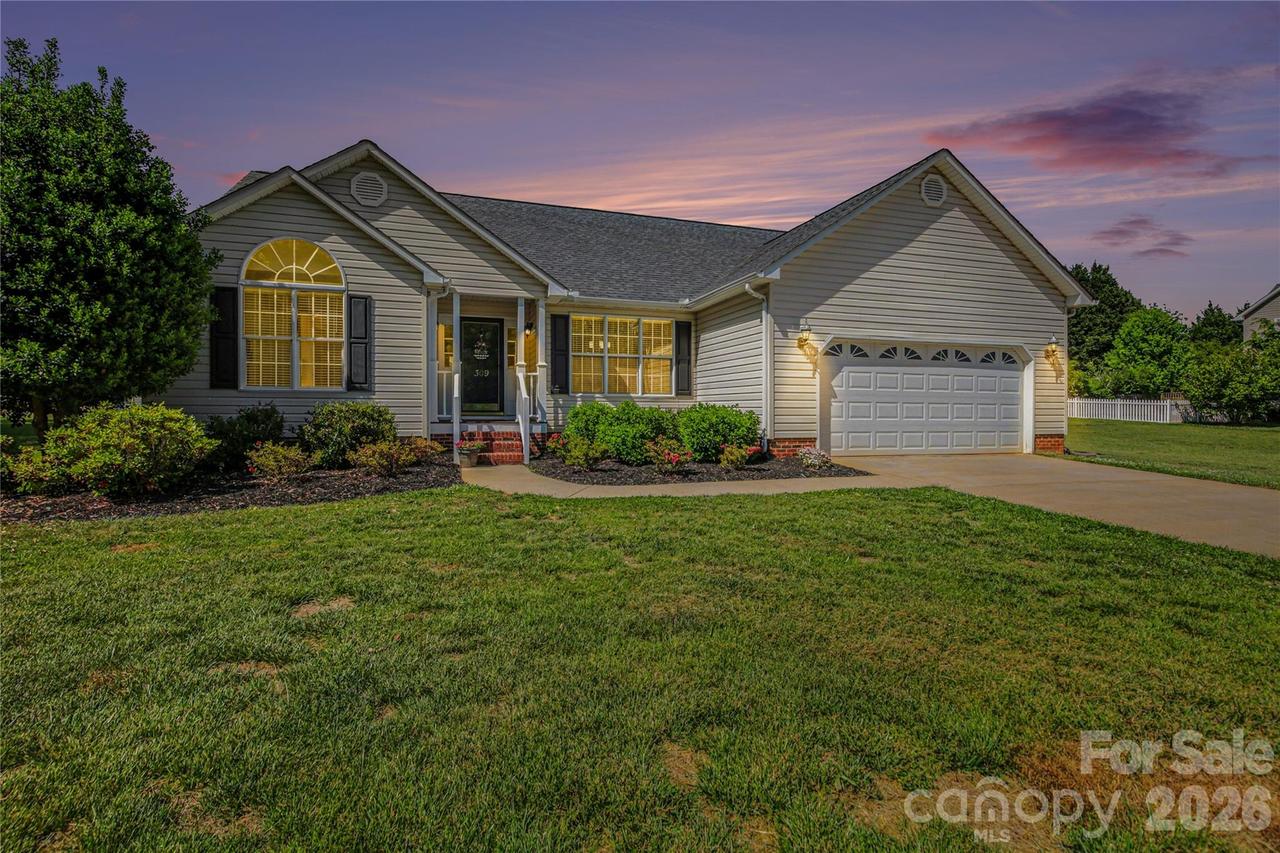 309 Foxcress Dr., Salisbury, NC 28147