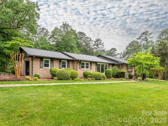 New Homes For Sale This Week That Attend Mount Pleasant Elementary School: April 24th to April 30th